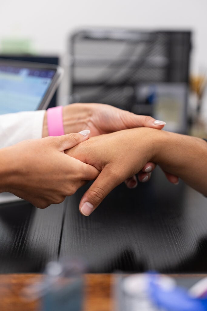assessing wrist pain for radial shockwave therapy